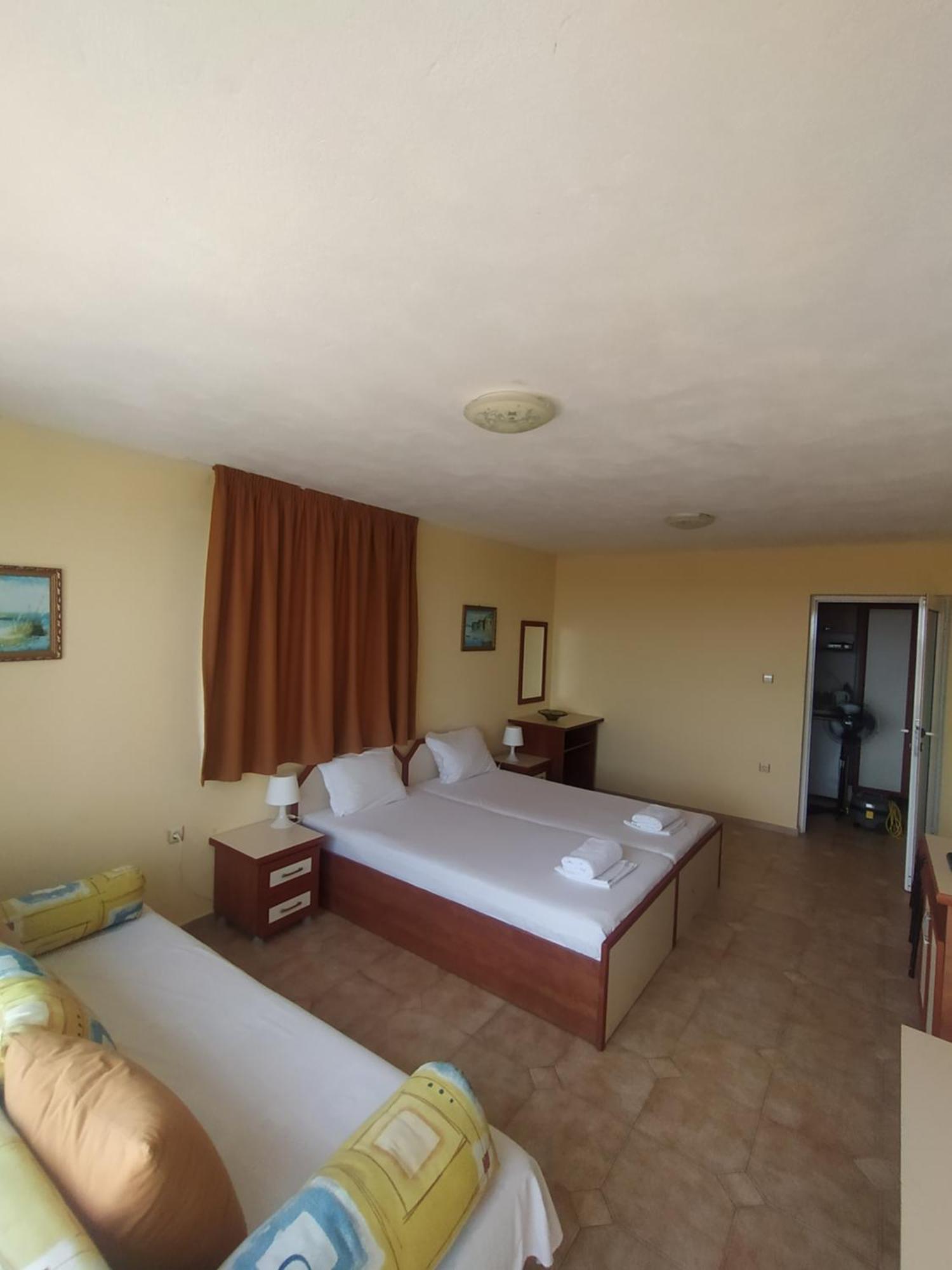 Guest House Polikseni Sozopol Rom bilde